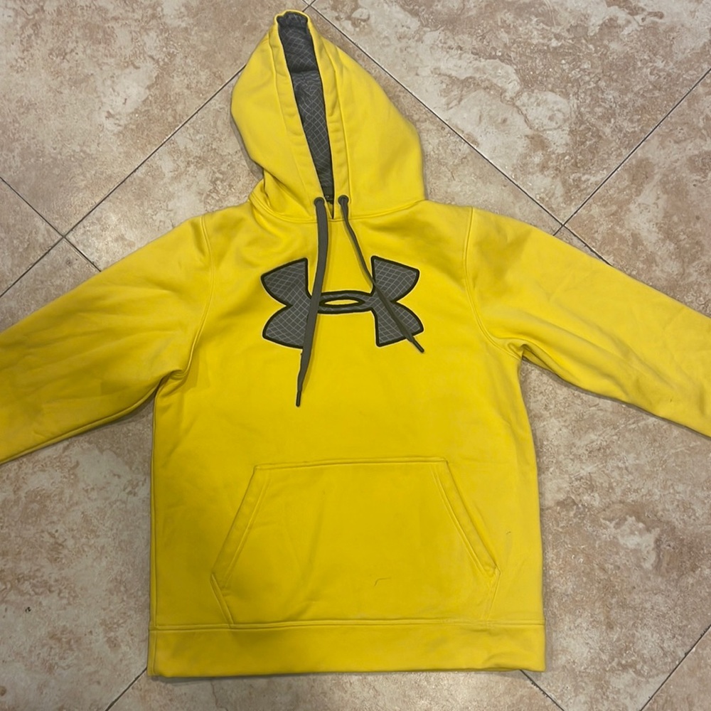 Under Armour Sweatshirt